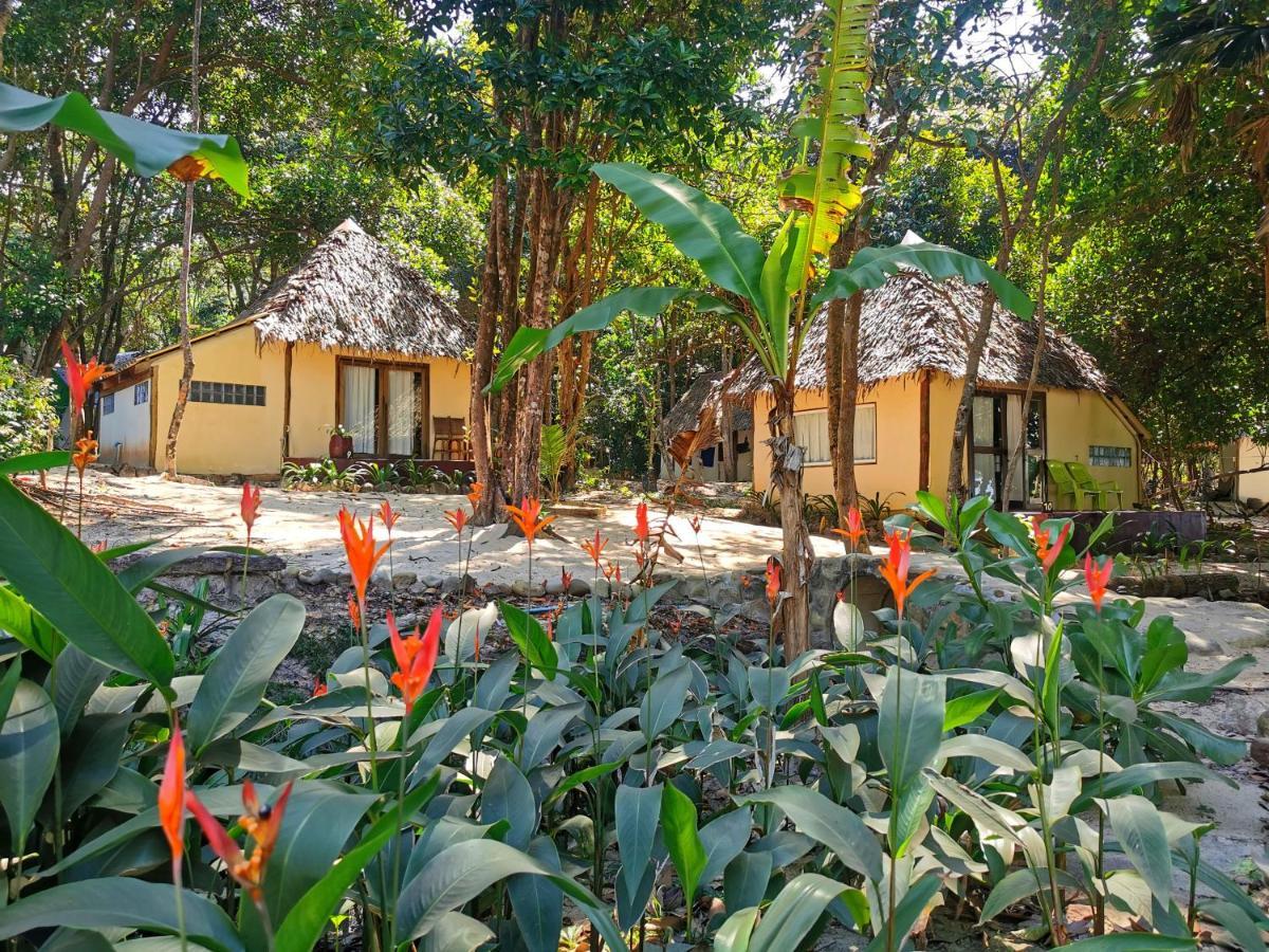 Villa Sleeping Trees Koh Rong Sanloem Exterior foto