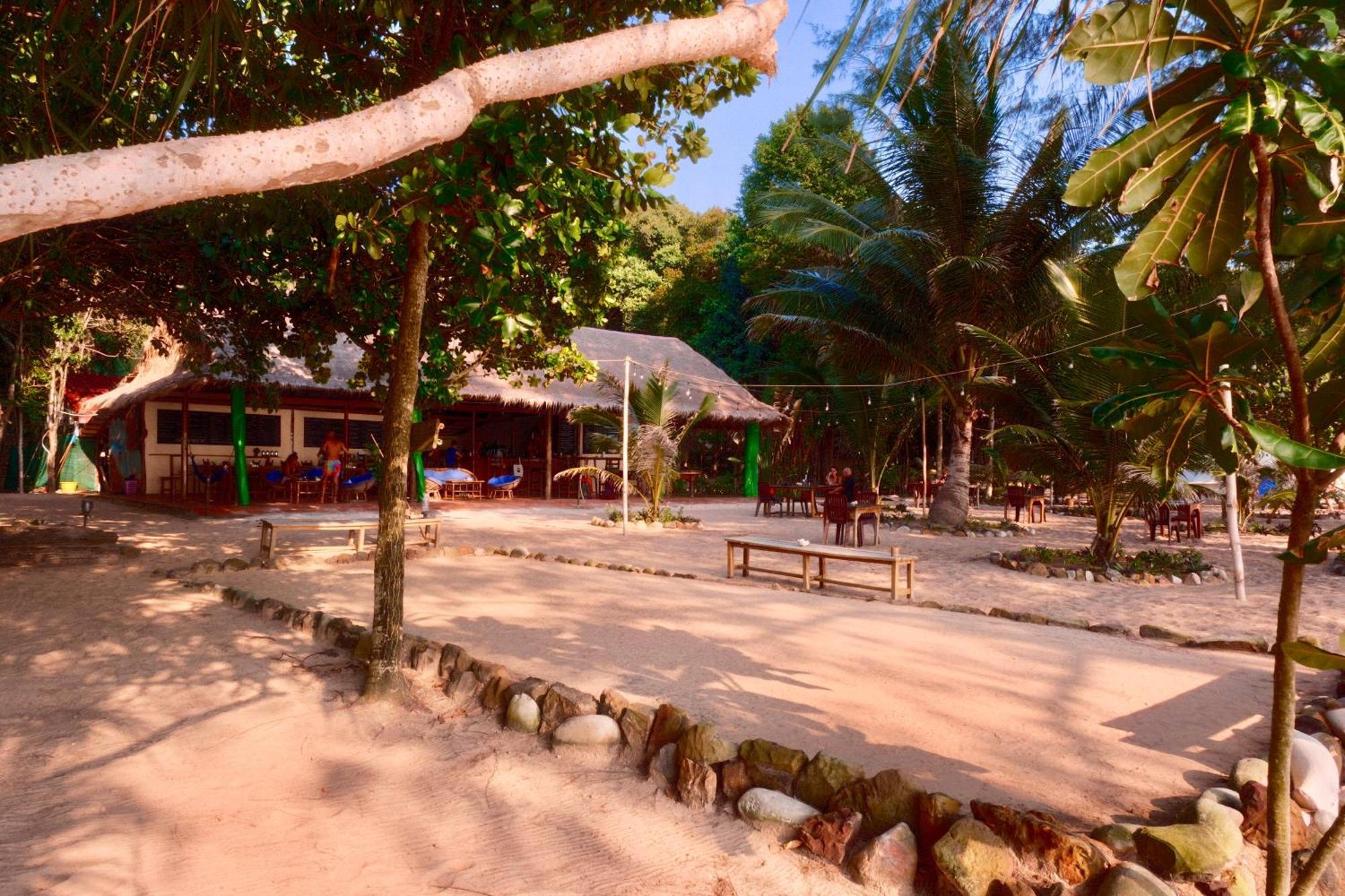 Villa Sleeping Trees Koh Rong Sanloem Exterior foto