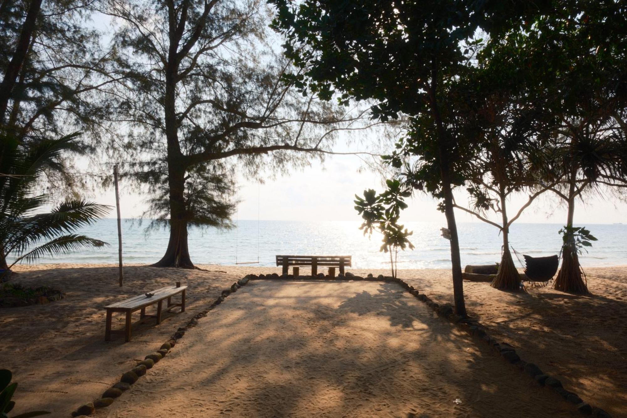 Villa Sleeping Trees Koh Rong Sanloem Exterior foto